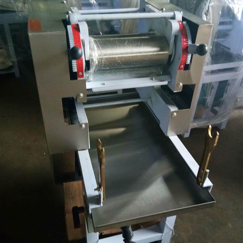 60型全自动早餐面条机 挂面房电动宽细可调面条机 食堂压面机价格