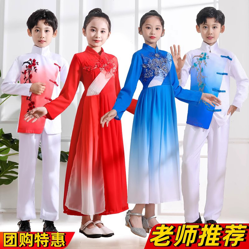 儿童合唱演出服男童中国说毕业照