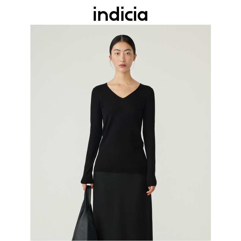 indicia 羊绒针织衫女纯色v领黑色毛衣冬季时尚商场同款标记女装