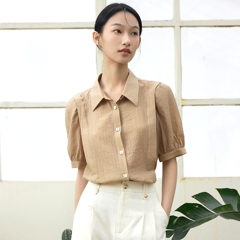 indicia 衬衫纯色泡泡袖上衣女咖色短袖薄款夏季标记女装 - 实物图