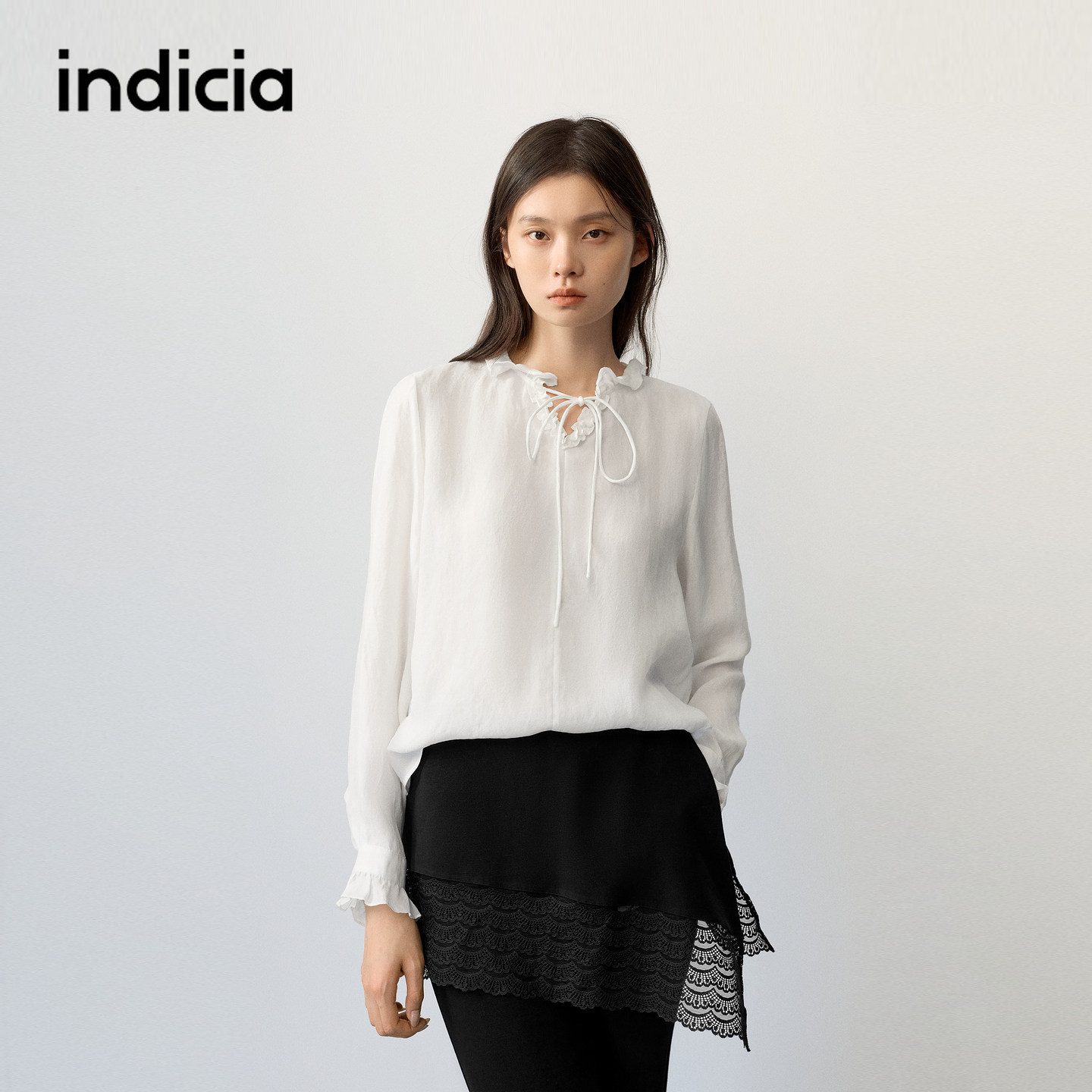 indicia标记商场同款白色小衫女花瓣领长袖上衣2026秋季新款女装