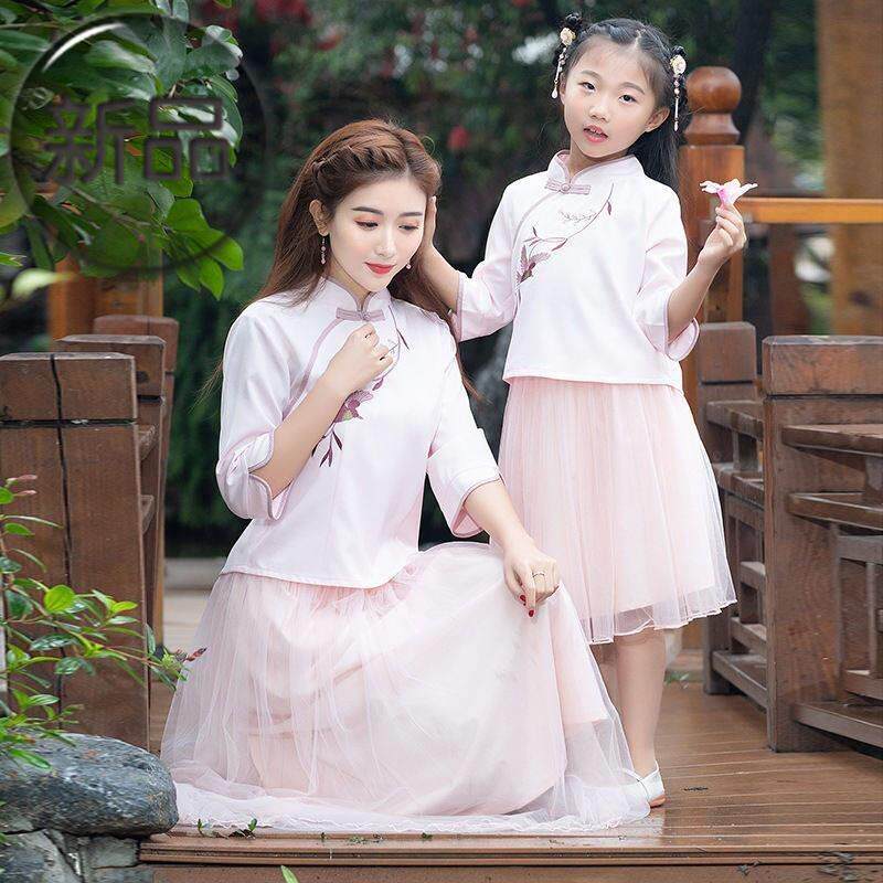 汉服Q亲子装母女夏季女童装母子儿童连衣裙子表演服中长款复古装在类目 女装/女士精品, 唐装/民族服装/舞台服装, 民族服装/舞台装中 - 来自Buy2taobao.com提供专业的淘宝代购服务