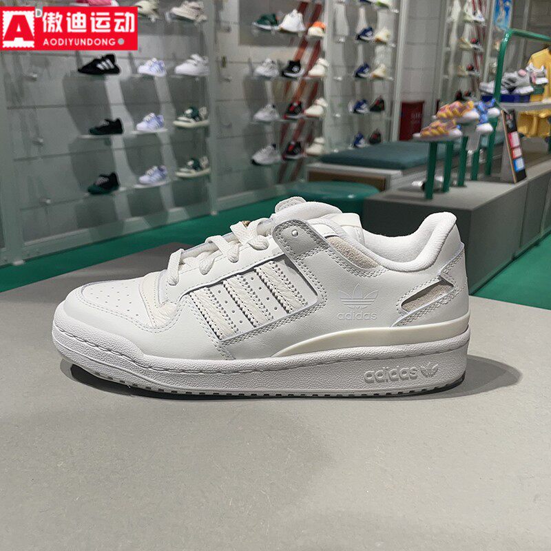三叶草百搭篮球风小白鞋休闲鞋