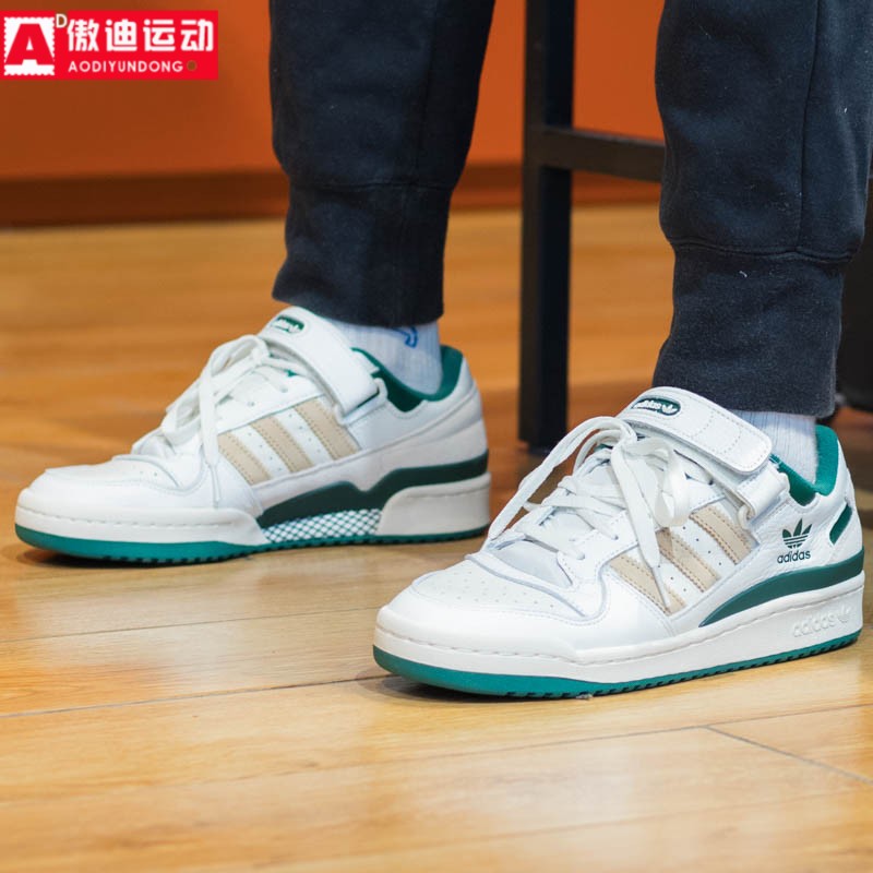 阿迪达斯休闲板鞋魔术贴低帮