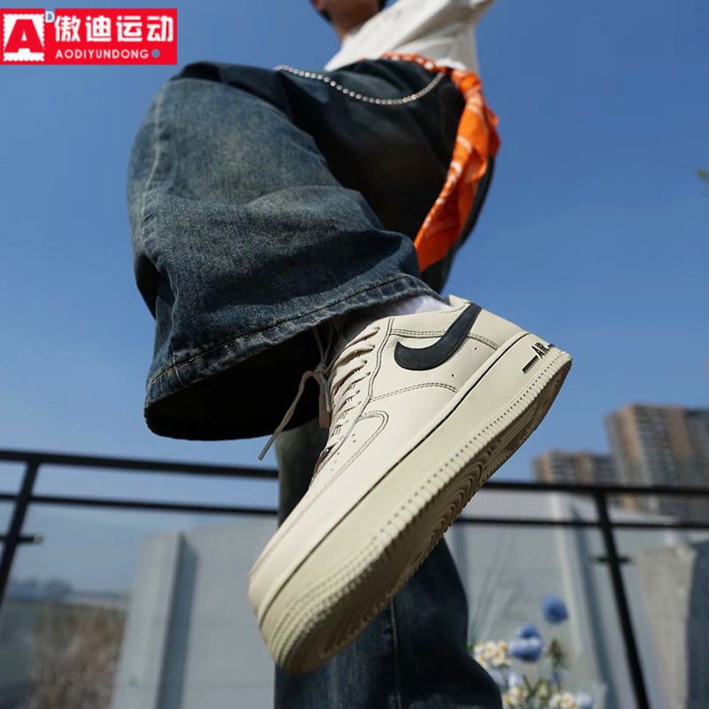 耐克男鞋2025夏新款Air Force 1 复古低帮运动休闲板鞋HQ2037-200图片