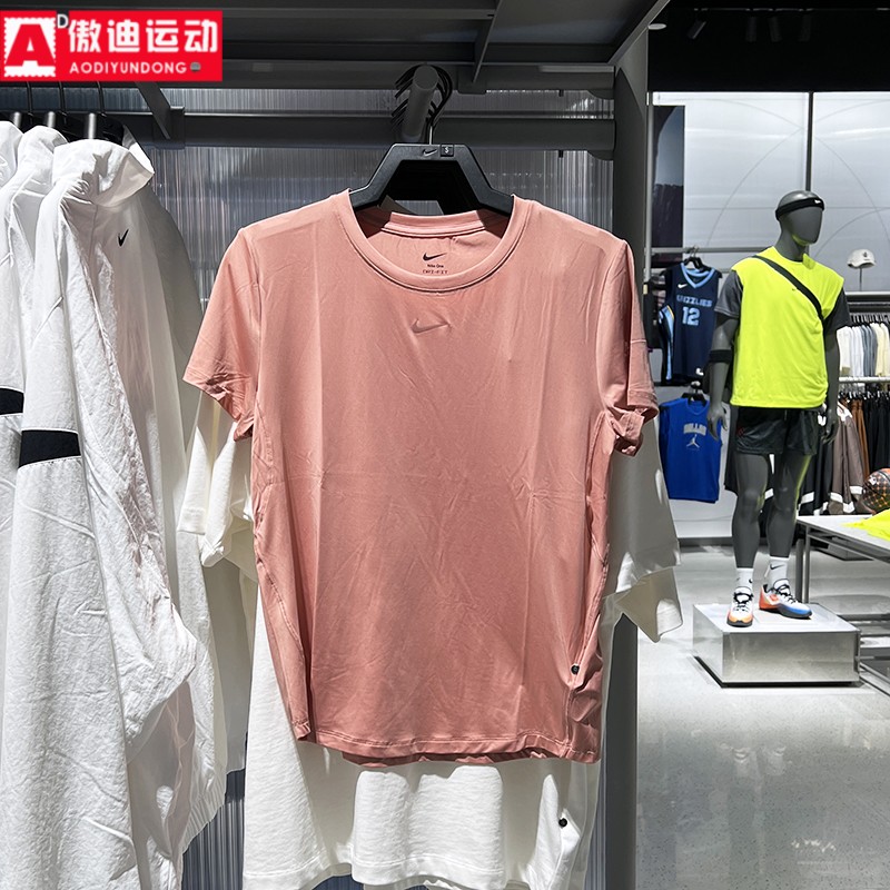 耐克女运动休闲圆领短袖T恤