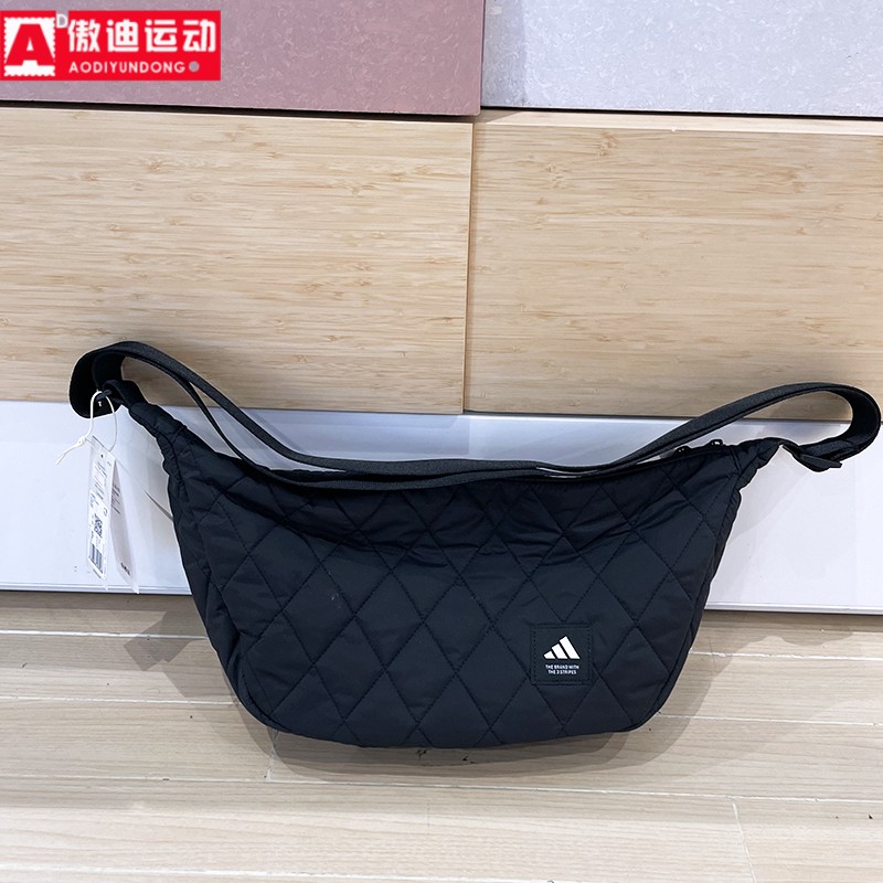 新款百搭休闲斜挎包单肩包