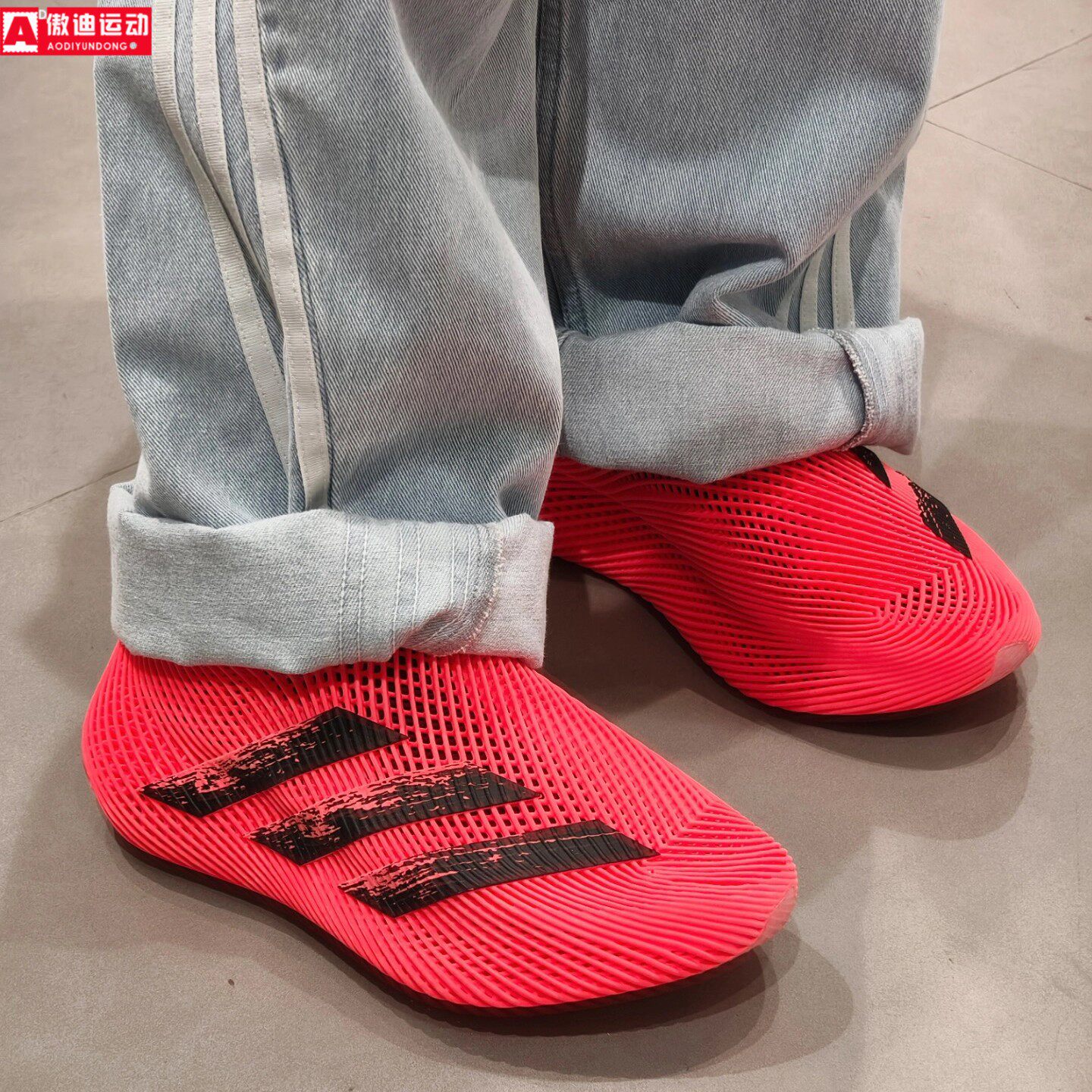 阿迪达斯Adidas男女鞋2026秋新款CLIMACOOL网眼透气清风鞋 KI5232