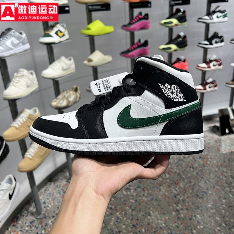 NIKE耐克男鞋2026秋AIR JORDAN 1复古高帮百搭篮球板鞋DQ8426-004