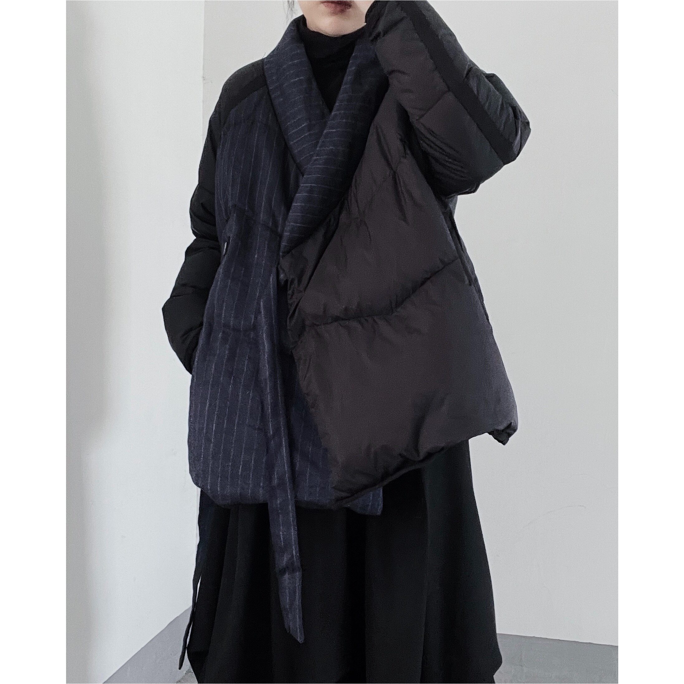 日式拼色斜襟系带羽绒服