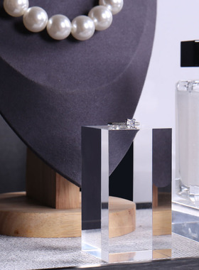 优选欧式轻奢样板间衣帽间u装饰品摆件梳妆台锆钻首饰项链模特展