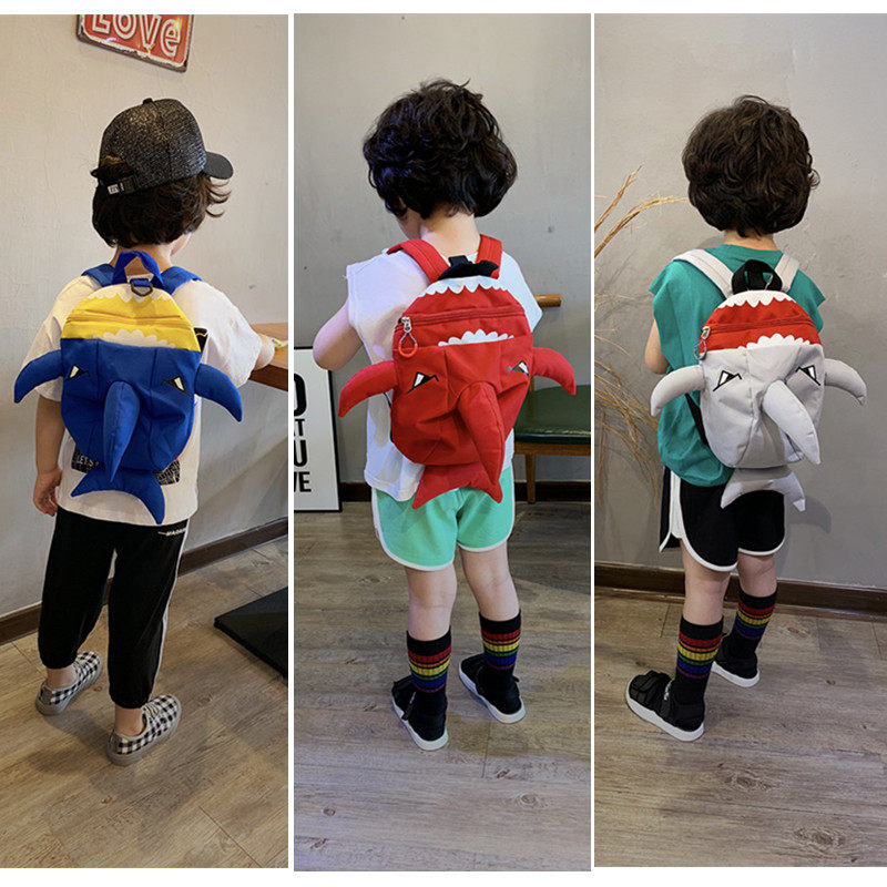 韓國新品2019夏季新款男女童時尚洋氣百搭鲨魚包包雙肩包兒童書包在類目 童裝/嬰兒裝/親子裝, 兒童配飾, 包包中 - 來自Buy2taobao.com提供專業的淘寶代購服務