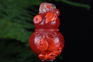 天然凉山南红玛瑙佛吊坠柿子红玫红雕件火焰纹冻料挂件关公玉壶男