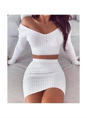 Solid Ribbed Crop Top & Skirt SetsV领上衣半身裙坑条两件套女