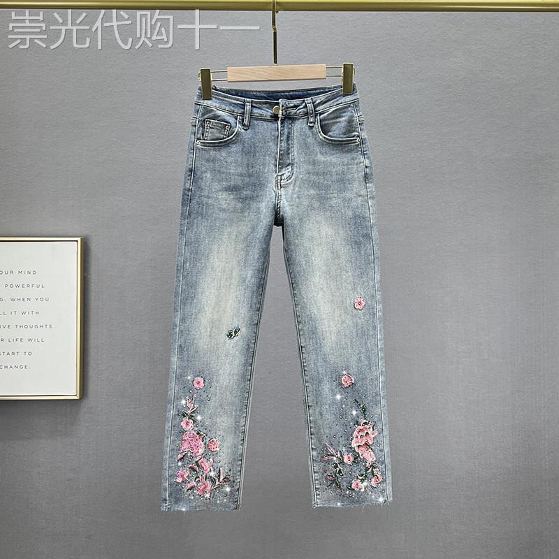 国风绣花烫钻八分牛仔裤女2026年夏季新款高腰弹力修身显瘦直筒裤