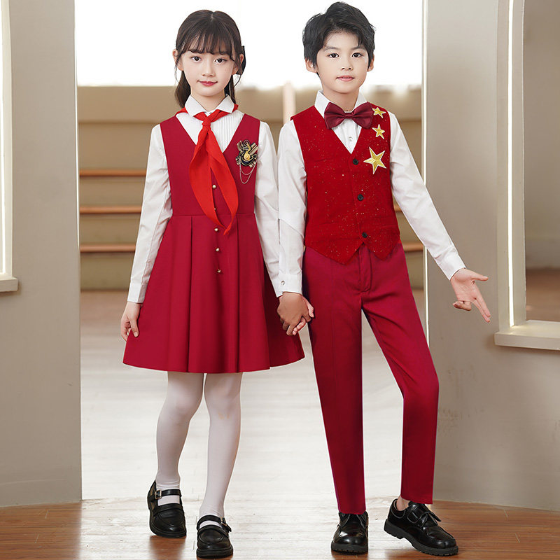 儿童合唱服演出服中小学生校服表演服装男女童红歌朗诵合唱团班服怎么看?