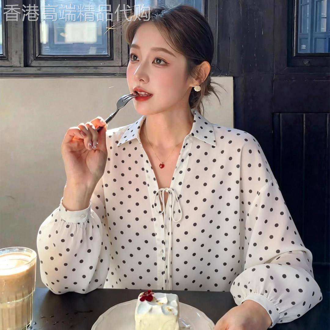 法式白色波点泡泡袖衬衫女2026春季新款独特设计感小众长袖短上衣