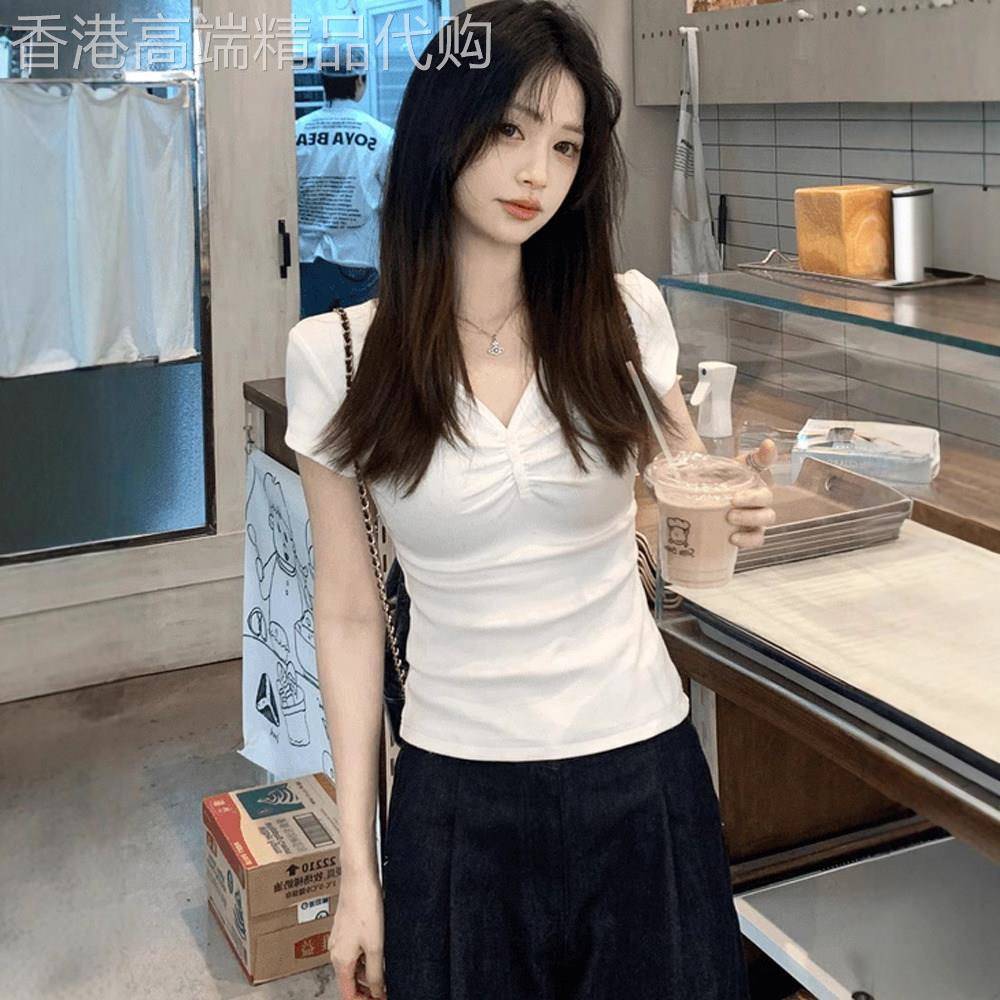 白色正肩短袖t恤女夏季薄款2026新款修身显瘦短款V领半袖T恤上衣
