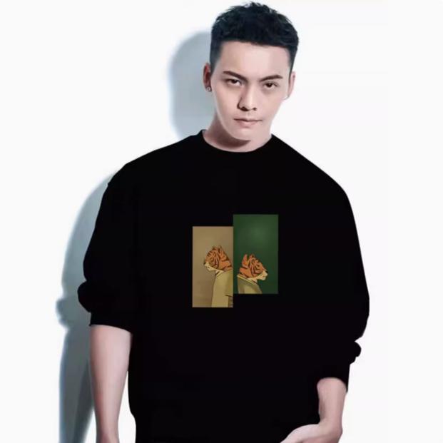 秋季男士长袖圆领卫衣余文乐大码宽松学生薄款潮流套头打底衫男装