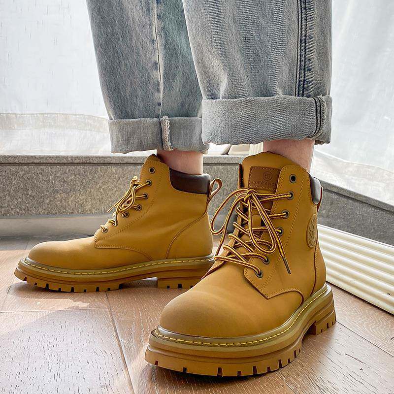 厚底英伦风马丁靴男女同款2025新款百搭真皮高帮工装靴防滑大黄靴