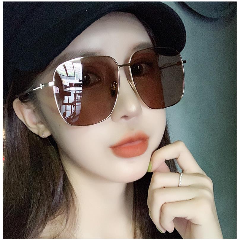 香港I.Tgreg新款超轻偏光太阳眼镜女韩版ins抗UV显瘦方形太阳眼镜
