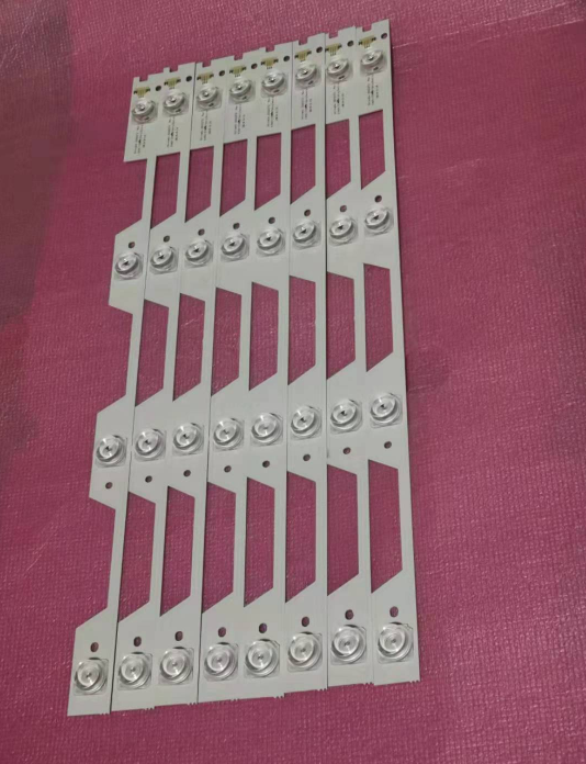 TCLB49A769U灯条B49A81S-UD