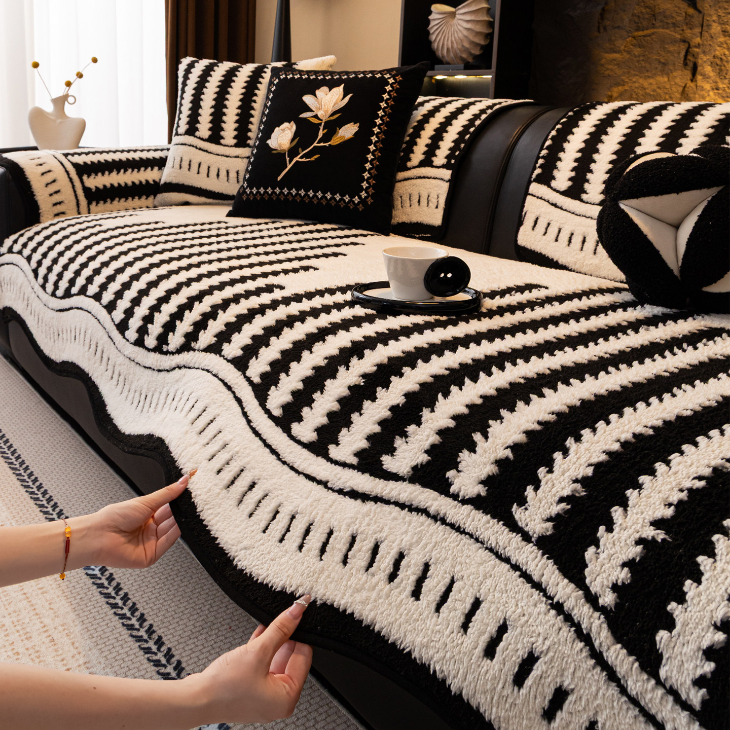 轻奢高级感毛绒异形沙发垫2025冬季新款固定防滑直排皮沙发坐垫子,居家布艺,沙发垫,淘宝优惠券,粉丝福利购,淘宝优惠卷