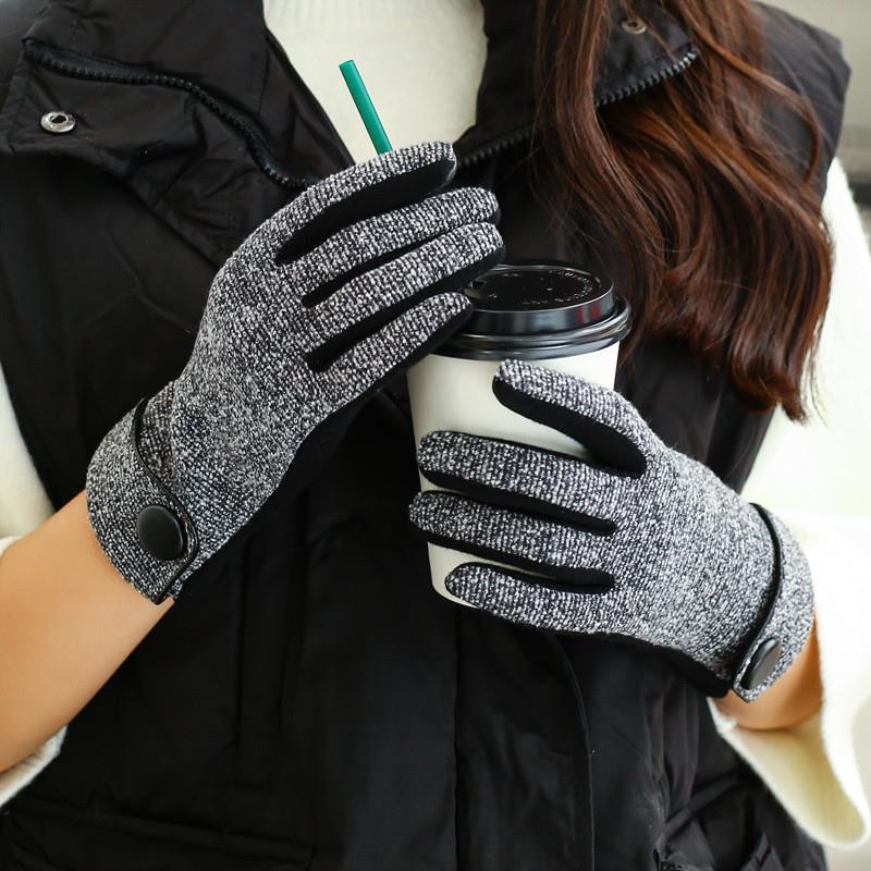 Non velvet gloves for women to keep warm during winter cycl
