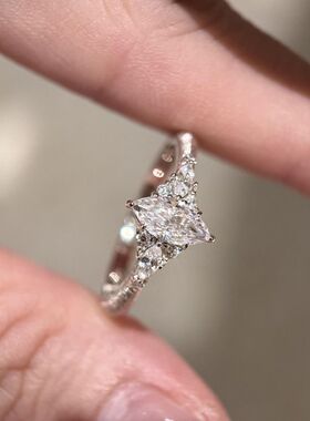 轻奢高级感超闪拉丝马眼钻满钻戒指小众设计排钻叠戴精致时尚指环