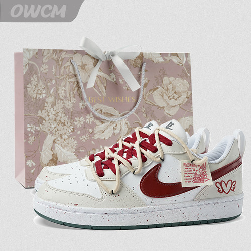 耐克Nike Court Borough 爱心美式校园风甜酷休闲板鞋女子定制鞋