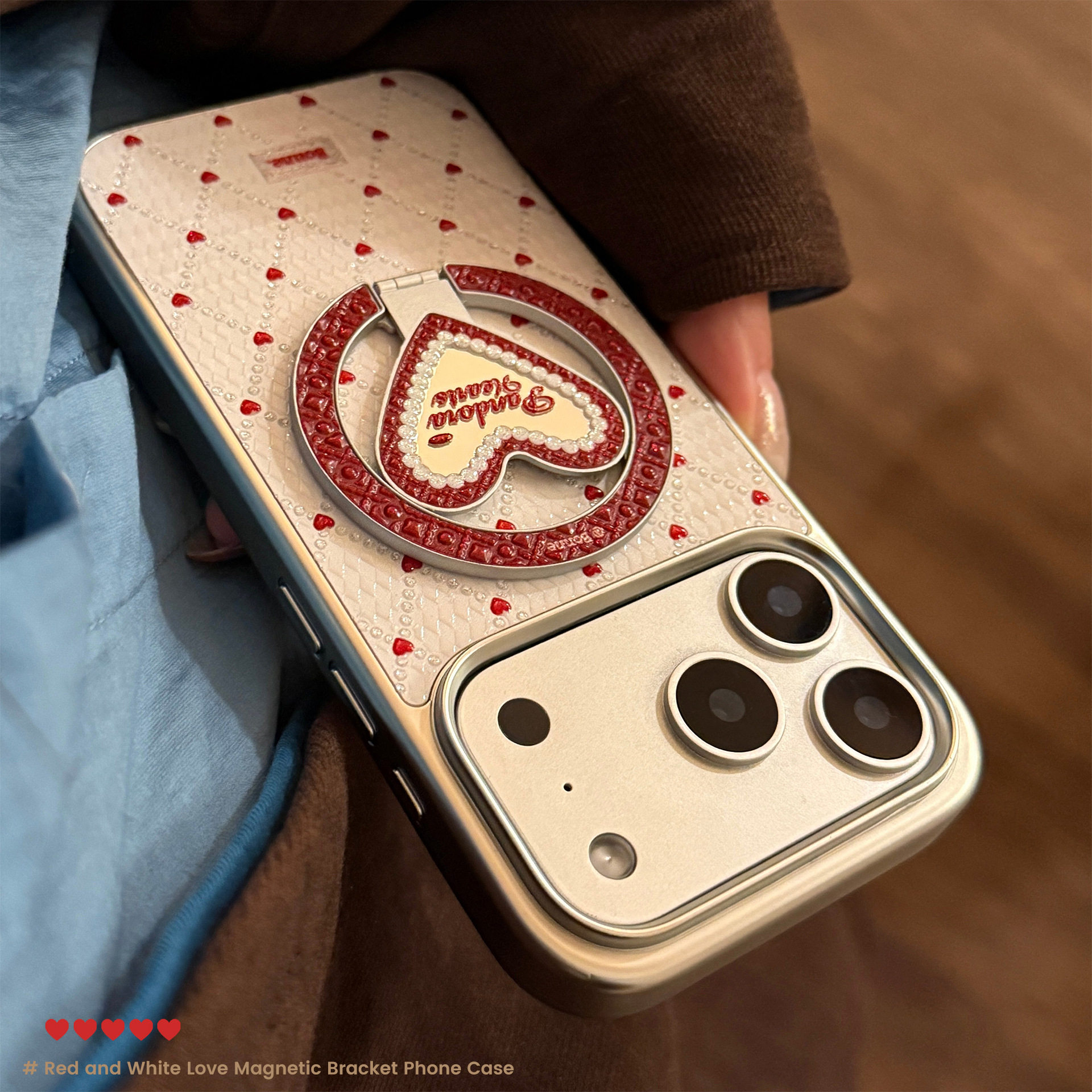 桔子猫法式复古红爱心适用苹果17promax新年手机壳15珍珠磁吸支架iphone16镜面14小众13Pro高级感Max不撞壳女