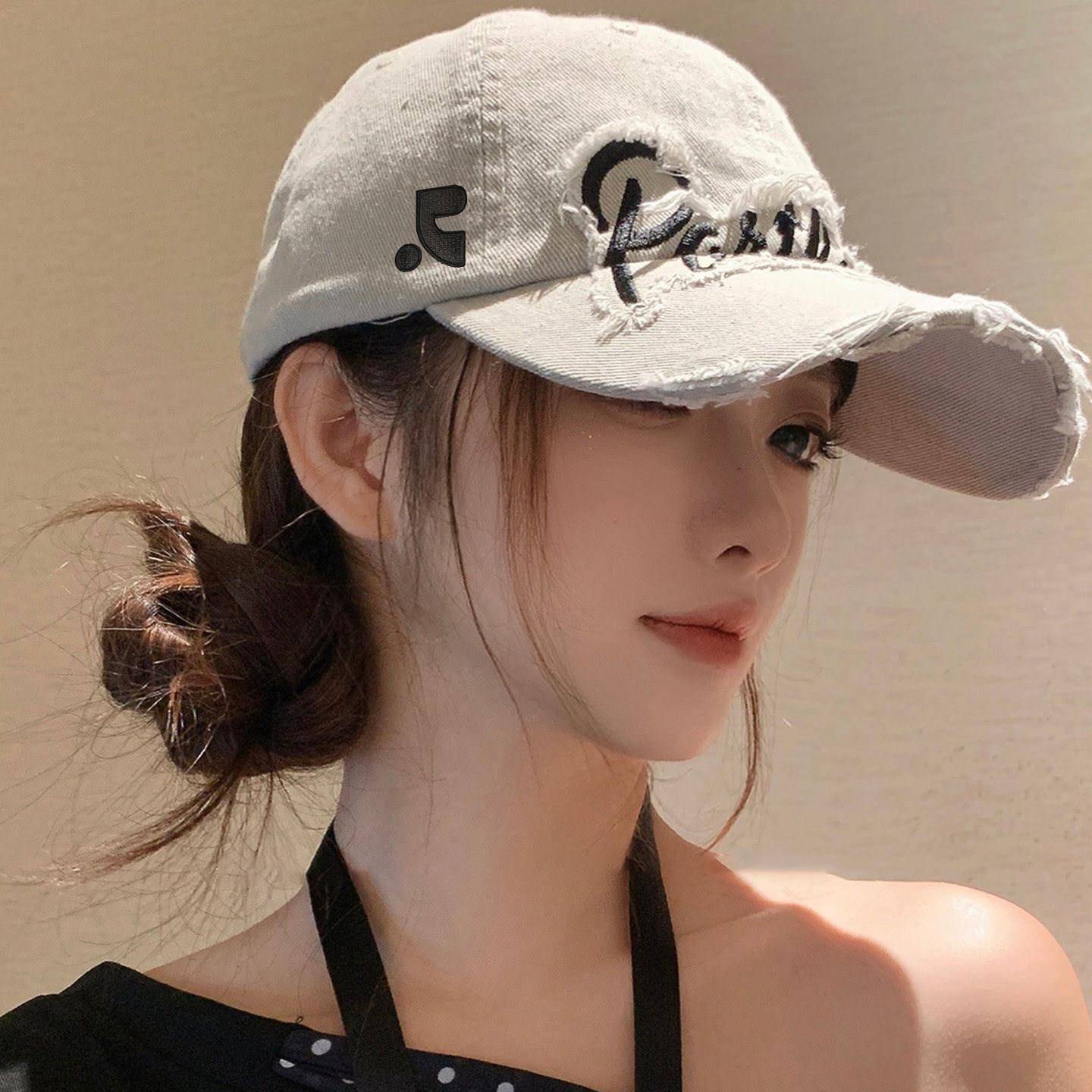潮牌复古水洗破洞棒球帽女款2026年夏季新款宽帽檐显脸小鸭舌帽子