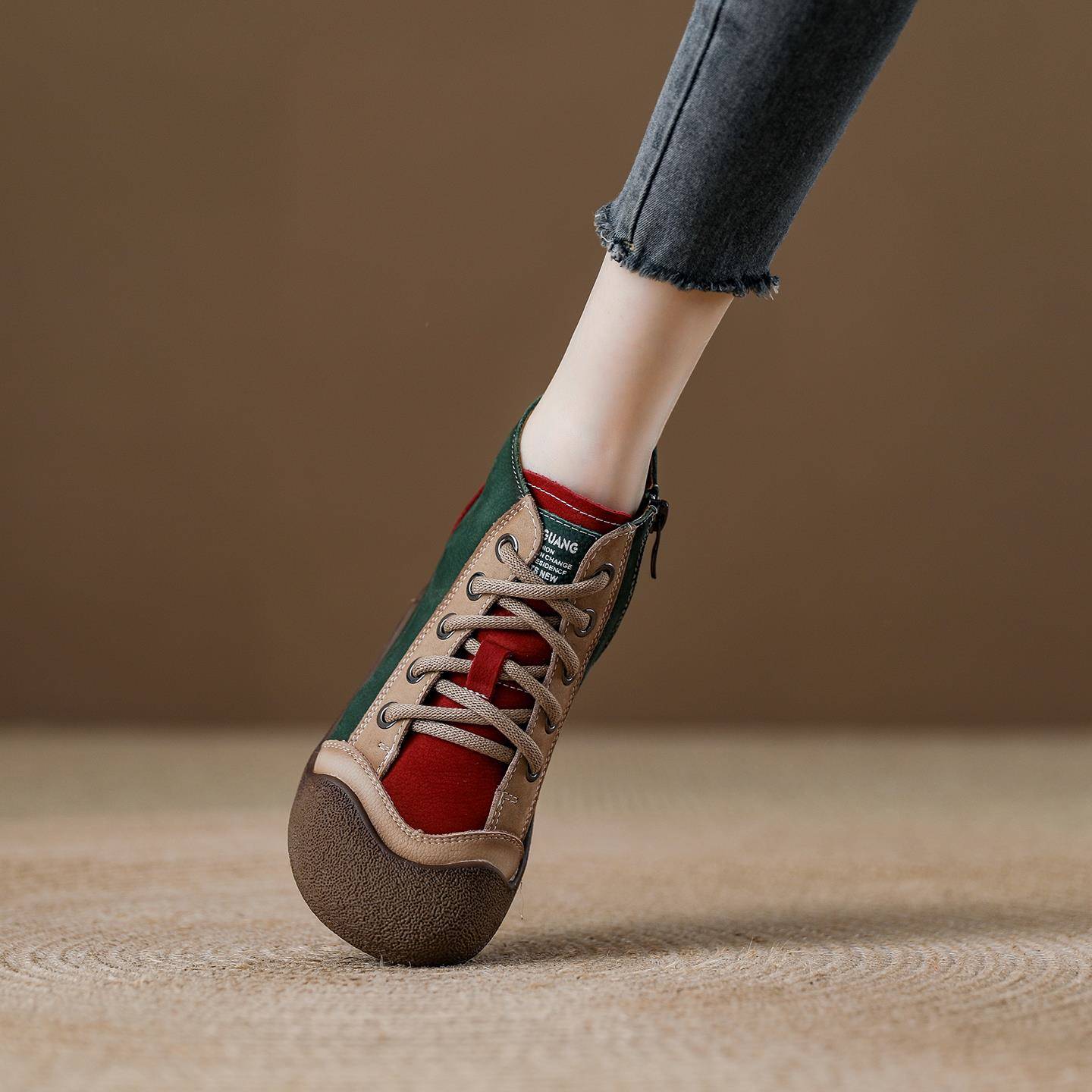 西班牙小众品牌ONGYSL加绒高帮运动鞋女真皮板鞋休闲鞋运动鞋婚鞋