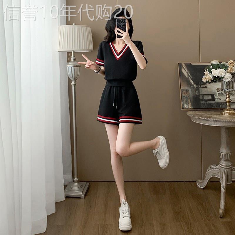 欧洲站休闲运动套装女2026新款夏季洋派撞色V领短袖短裤两件套潮