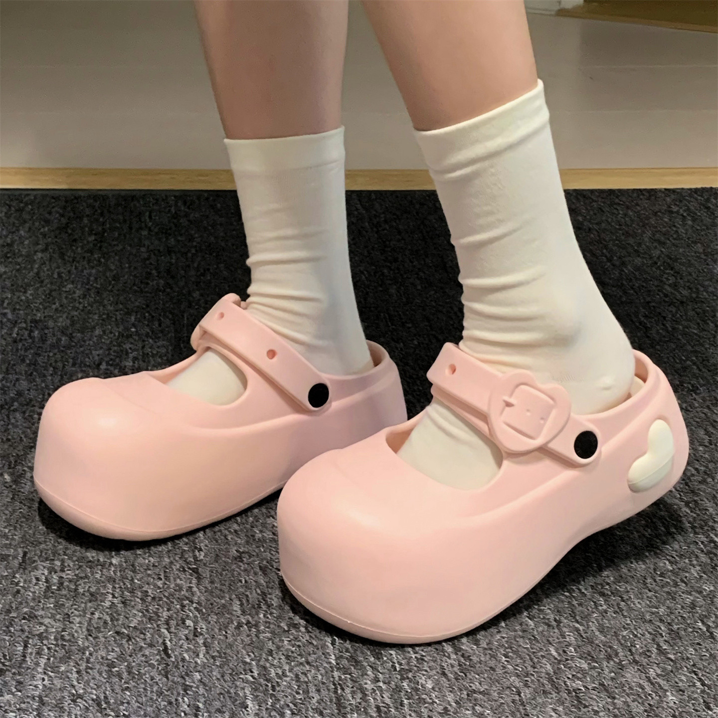 户外穿甜美爱心防滑包头