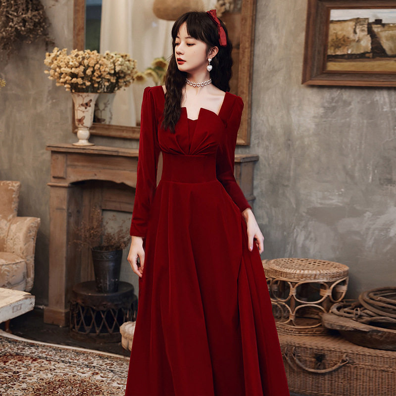 酒红色敬酒服新娘2026新款冬秋结婚订婚回门晚礼服连衣裙平时可穿图片
