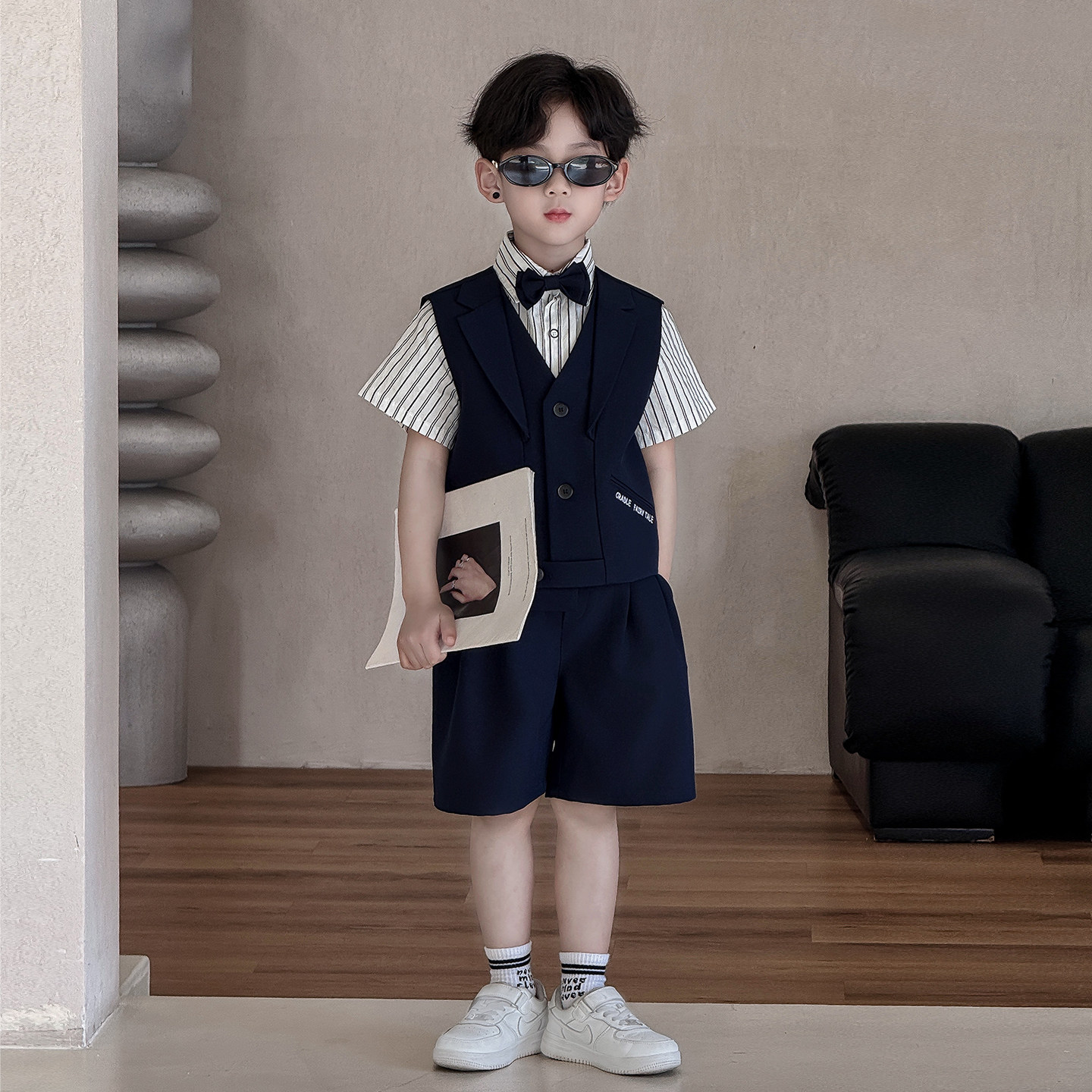 男童西服2026夏季新款儿童英伦风小主持人钢琴演出服主持生日西装