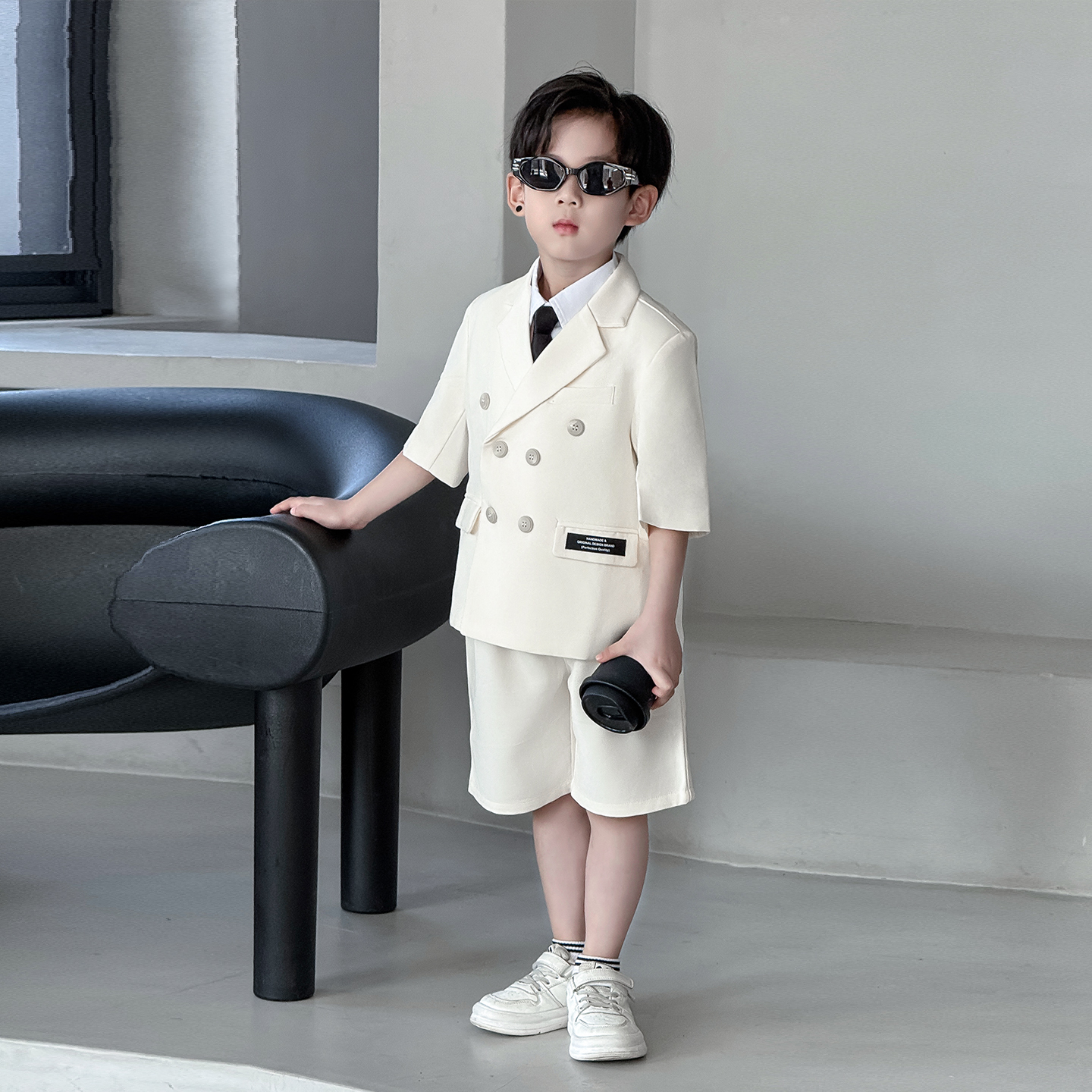 夏季男童痞帅休闲小西装儿童生日花童小主持人礼服幼儿园表演服潮