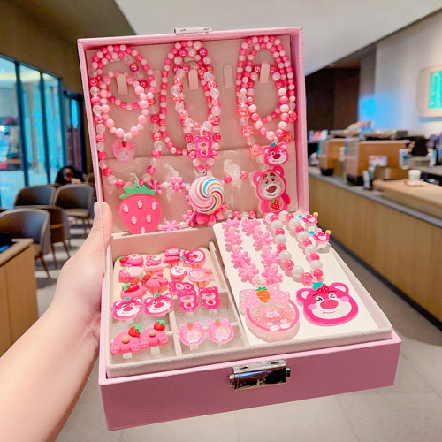 小女孩喜欢的生日礼物