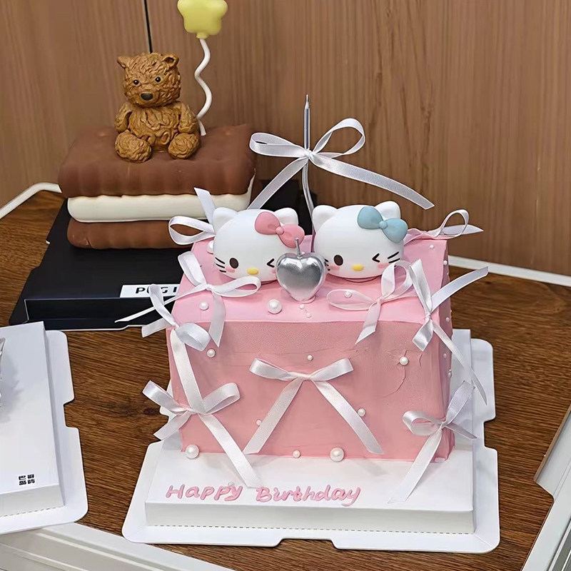 2.14情人节KT猫蛋糕装饰摆件情侣表白爱心蜡烛丝带蝴蝶结装扮插件,节庆用品/礼品,蛋糕/烘焙装饰用品,淘宝优惠券,粉丝福利购,淘宝优惠卷