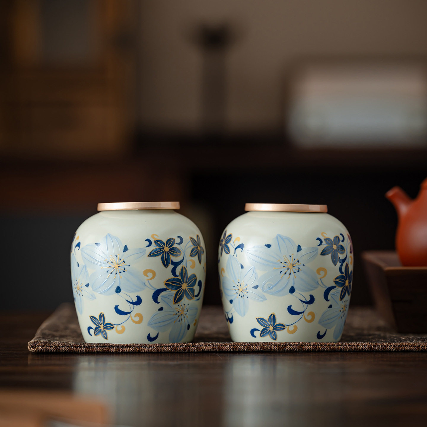 百合花陶瓷茶叶罐家用防潮密封罐小号茶仓便携旅行储物罐伴手礼物