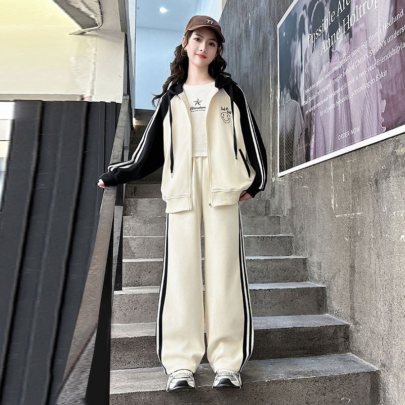 女大童高级感穿搭运动套装