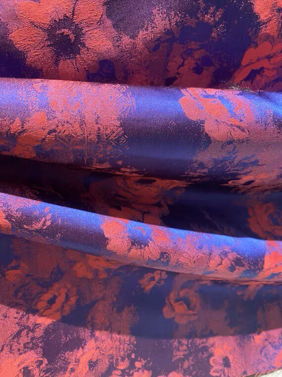 苏锦 真丝 桑蚕丝 旗袍 布料 蓝底红花 蔷薇