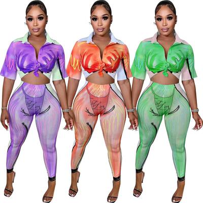 Two printed short sleeved pants set两印花短袖裤套装