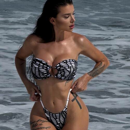 Split style chest hugging swimsuit with swimsuit