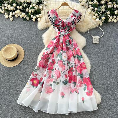 Dress with feminine ruffle edge, V-neck, cinched waist,