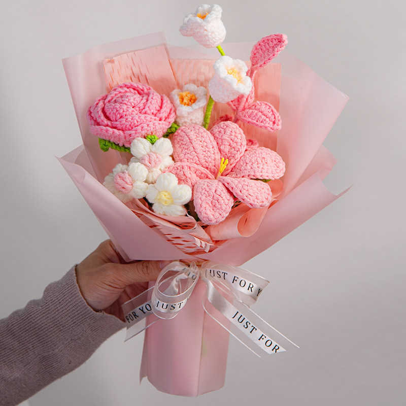 母亲节护士节百合玫瑰针织花束毛线手工编织送妈妈礼物毕业永生花图片