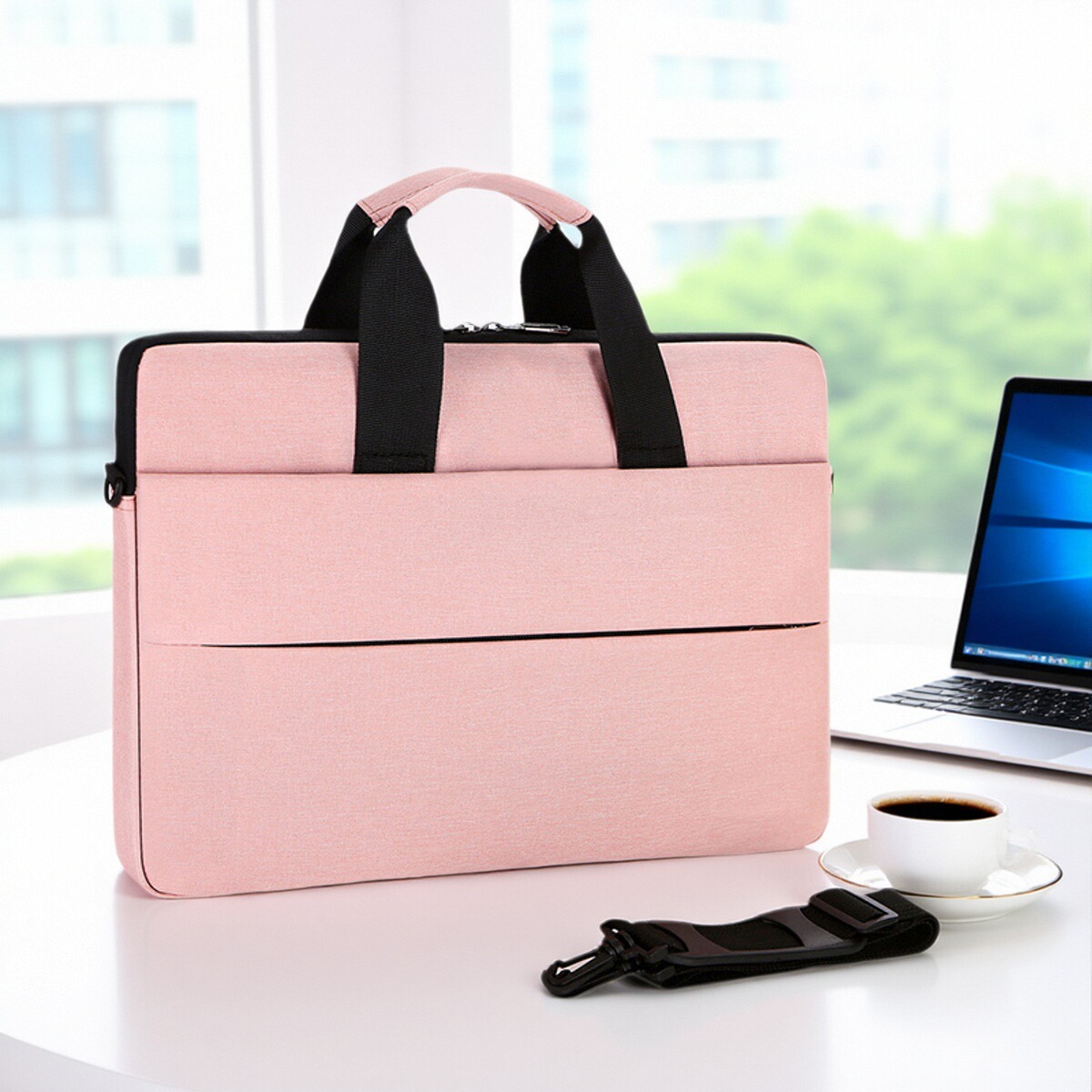 时尚多隔层单肩笔记本电脑包