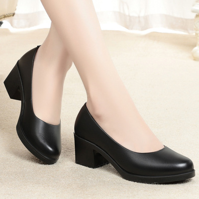 Square toe thick heeled women's black high heels女黑色高跟鞋