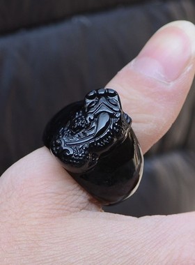 2025虎年天然黑曜石戒指貔貅水晶指环招财转运扳指中指无名指霸气
